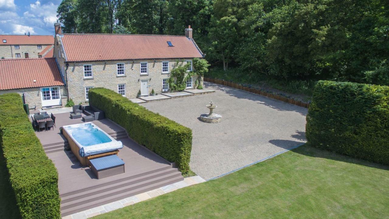 High Oaks Grange - Cottages Pickering Kültér fotó
